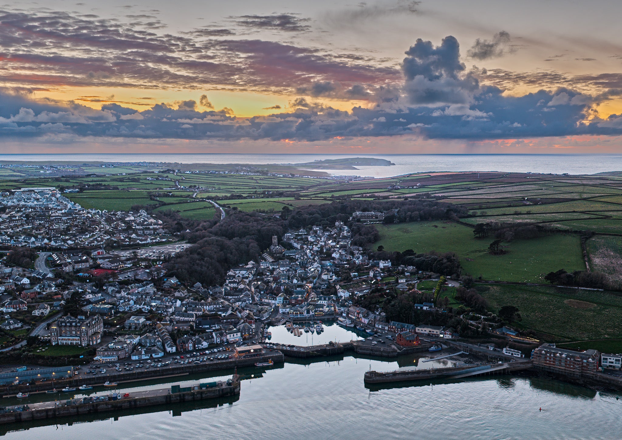 Padstow at Sunset — Trevose Head and Weather on the Horizon