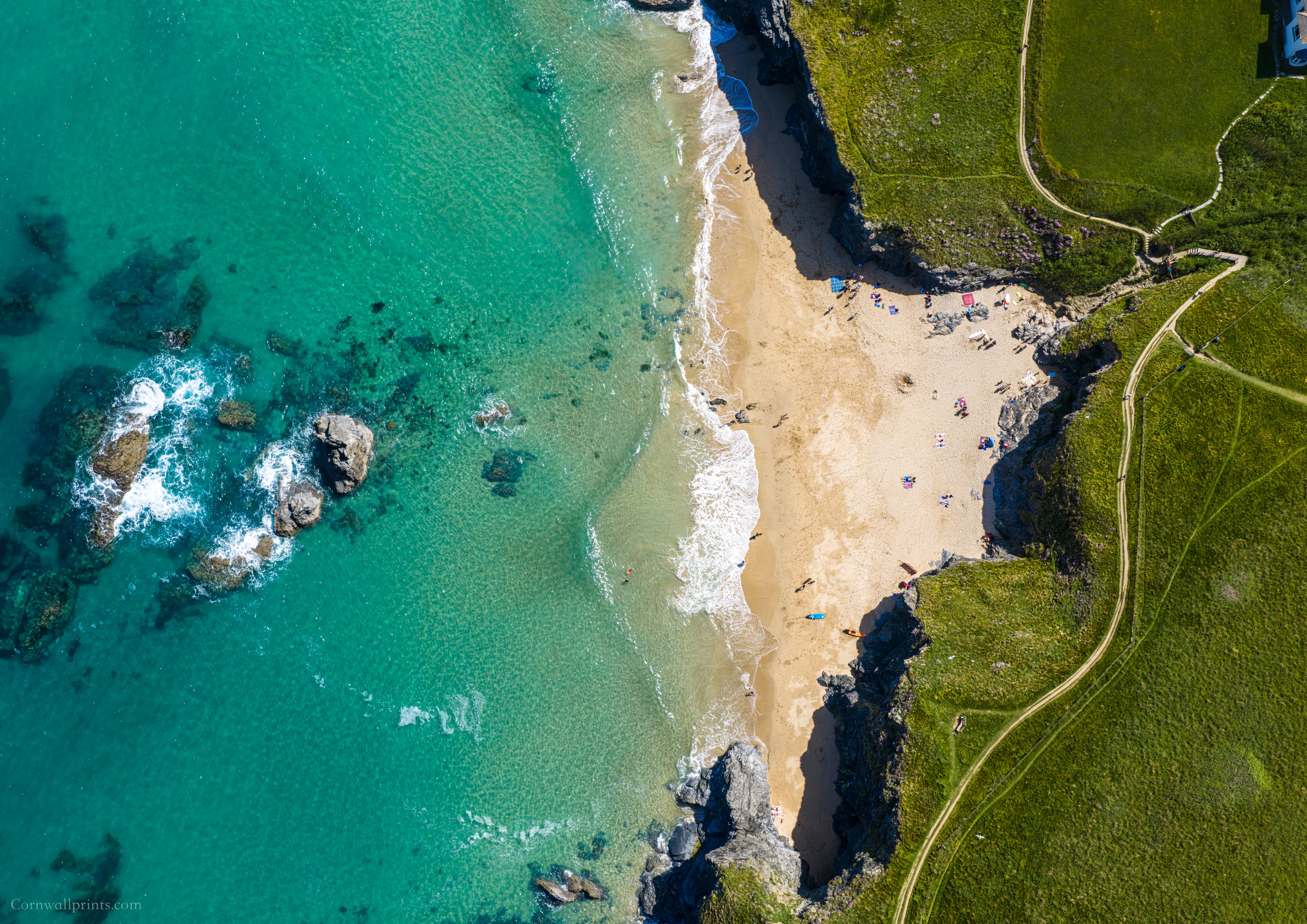 Golden Burn, Porthcothan Bay — Bank Holiday Heat