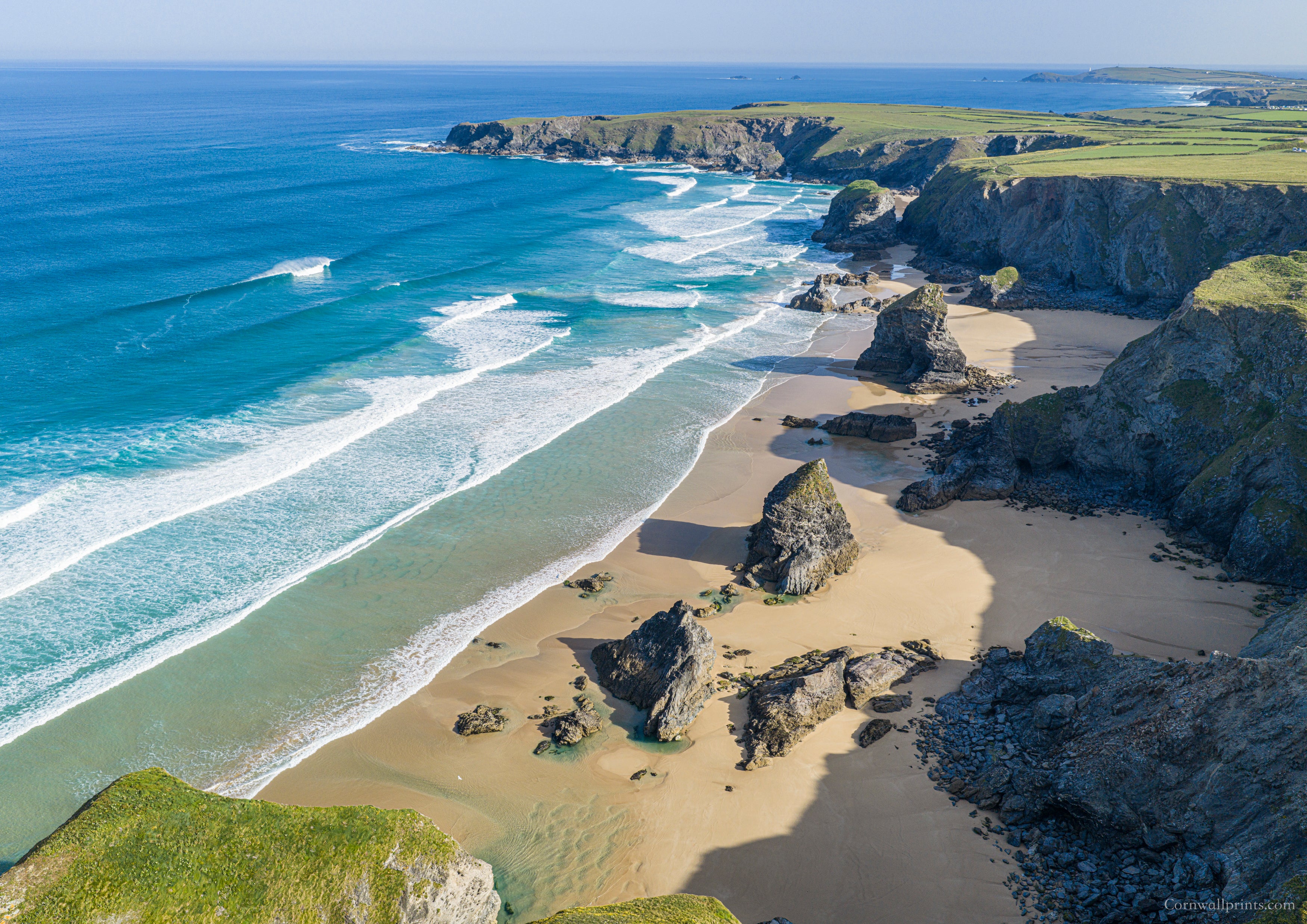 Bedruthan Steps — Low Tide to Trevose Head